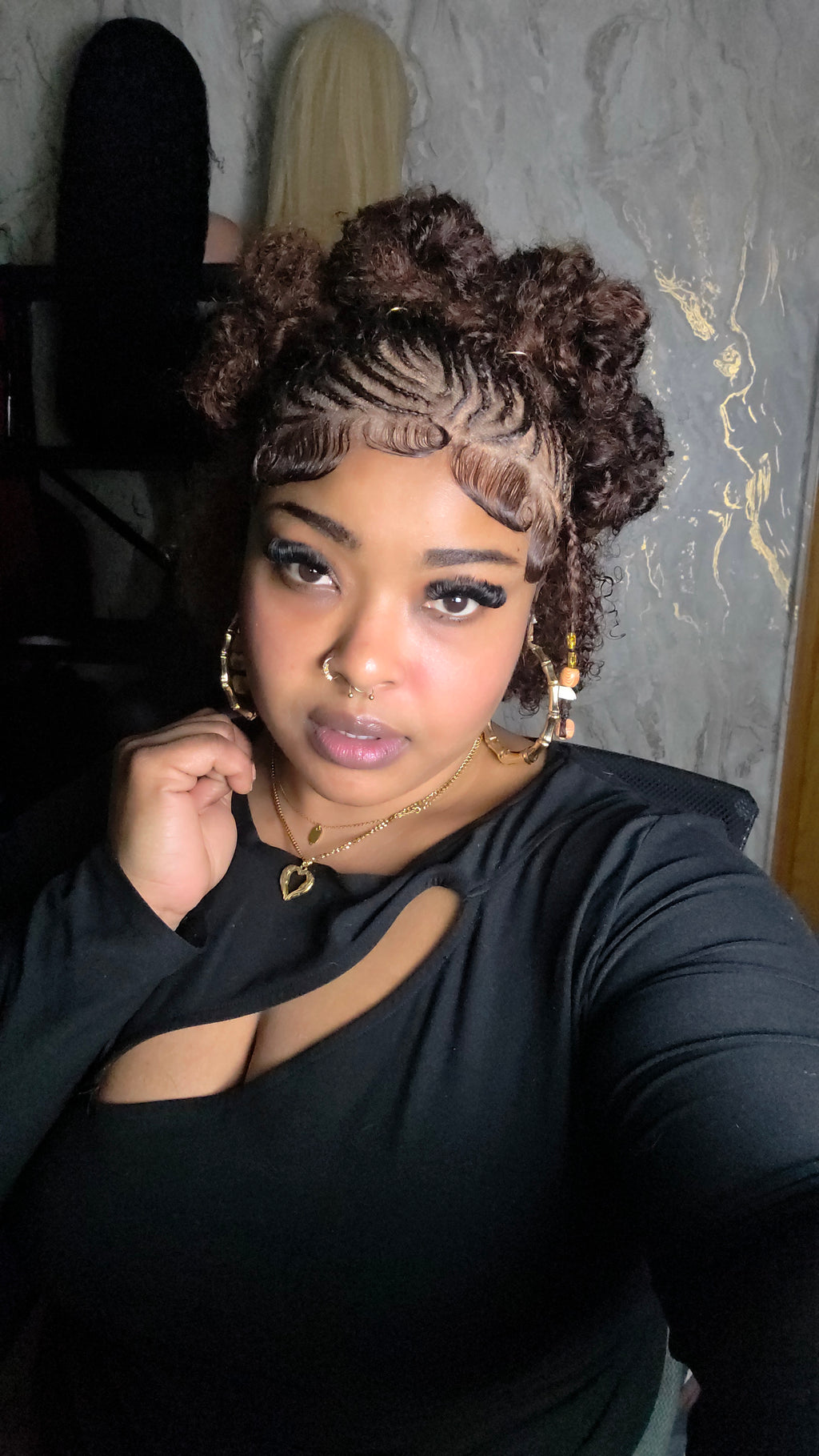 Kinky Curly Chocolate color 13×4